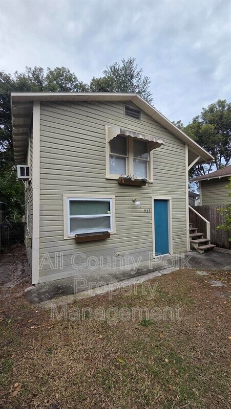 property at 933 S Missouri Ave