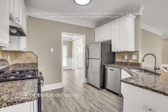 875 Creekdale Dr in Clarkston, GA - Foto de edificio - Building Photo