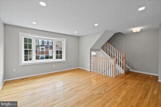 17 W Chapman St in Alexandria, VA - Building Photo - Building Photo