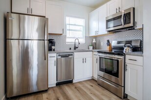 331 N Alexandria Ave, Unit 331.25 in Los Angeles, CA - Building Photo