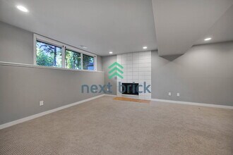 13787 NE 77th Pl in Redmond, WA - Building Photo - Building Photo