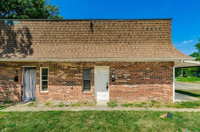 property at 4925 Myers Rd