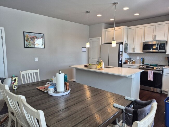 9204 Mint Loop NW in Bremerton, WA - Building Photo - Building Photo