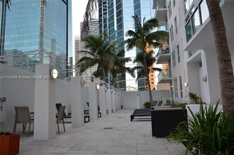 186 SE 12th Ter, Unit 1109 in Miami, FL - Building Photo - Building Photo