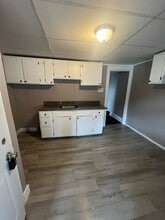 208 W Patterson St in Lansford, PA - Building Photo - Building Photo