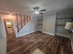 212 Kenmawr Ave in Braddock, PA - Building Photo - Building Photo