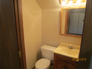 503 Ridge St-Unit -503.5 in Baraboo, WI - Foto de edificio - Building Photo