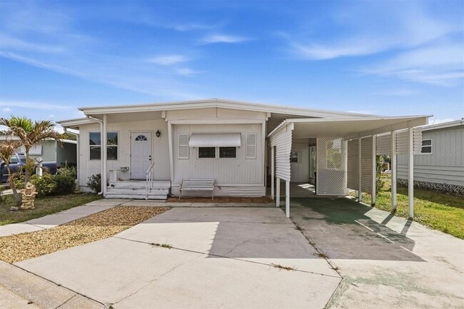 property at 5236 Kenwood Ave