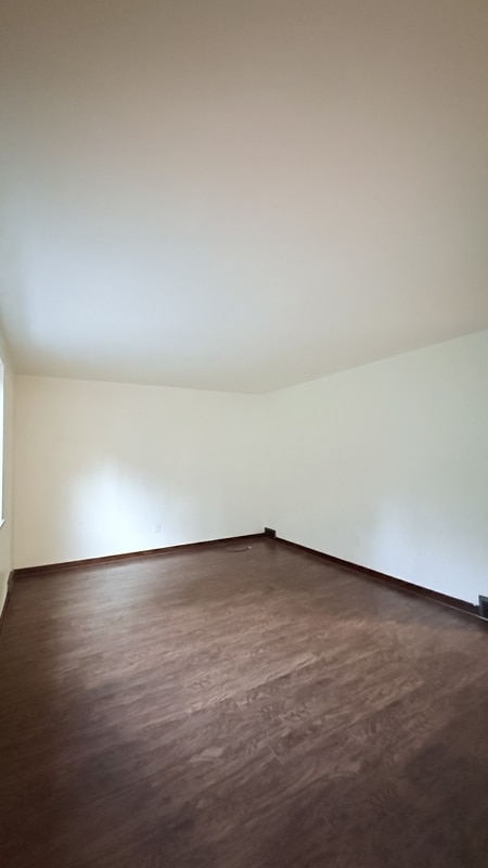 136 Orchard Dr in Pittsburgh, PA - Building Photo - Building Photo