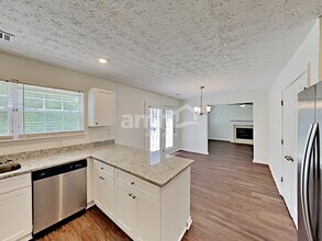 2999 Storybook Ln in Grayson, GA - Building Photo - Building Photo