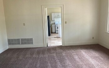 1715 Locust St in Texarkana, AR - Building Photo - Building Photo