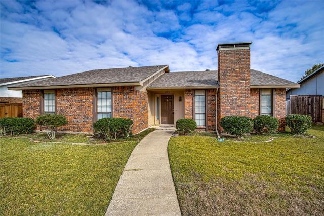 825 Grand Teton Dr in Plano, TX - Building Photo