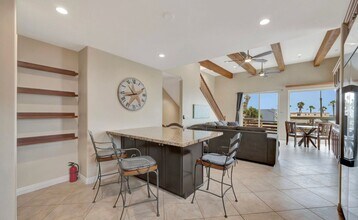 5155 Muir Ave in San Diego, CA - Building Photo - Building Photo