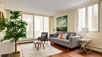 Grid 5 Apartments in Calgary, AB - Building Photo