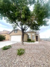 7036 Dillseed Dr in Las Vegas, NV - Building Photo - Building Photo