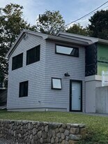 1 Rose Ln, Unit UB in Gloucester, MA - Building Photo