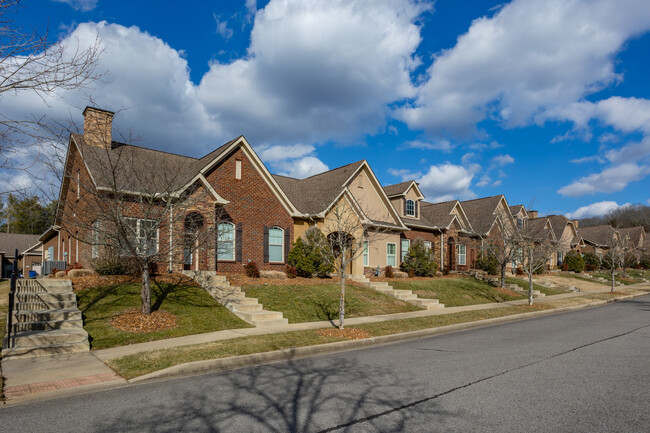 Cottage Grove at Tweleve Stones Crossing in Goodlettsville, TN - Building Photo - Building Photo