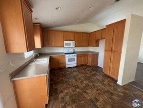 1073 SPUD Moreno St in Calexico, CA - Building Photo - Building Photo