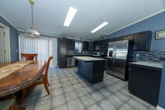 5774 Clay St in Denver, CO - Building Photo - Building Photo