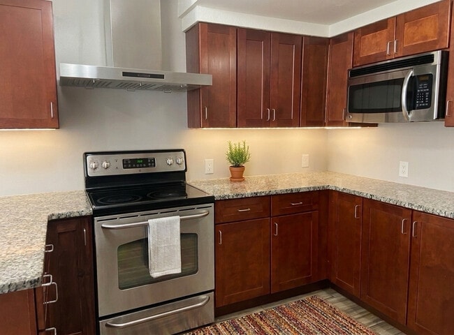41 Central Ave, Unit Left Side