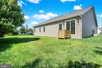 51 Franklin Dr in Mechanicsburg, PA - Building Photo - Building Photo