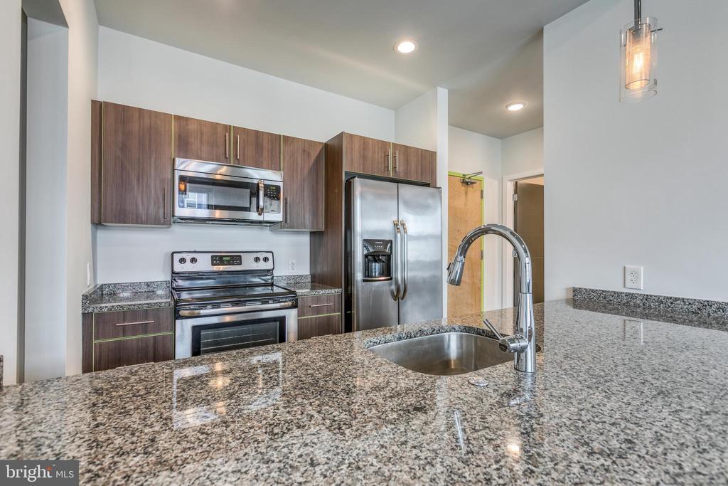 4800 Brown St in Philadelphia, PA - Foto de edificio