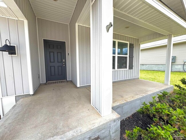 6161 Native Dancer Wy in Pensacola, FL - Building Photo - Building Photo