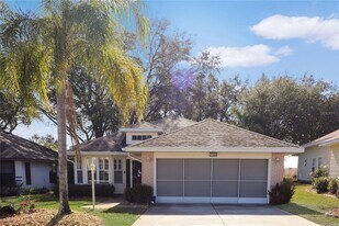 21208 Royal St Georges Ln in Leesburg, FL - Building Photo