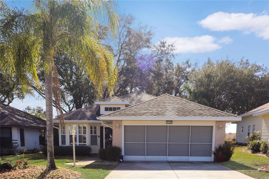 21208 Royal St Georges Ln in Leesburg, FL - Building Photo