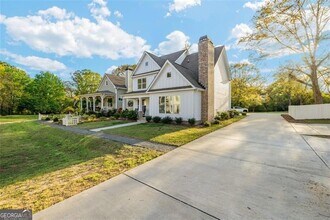 352 Davis St in Monroe, GA - Building Photo - Building Photo