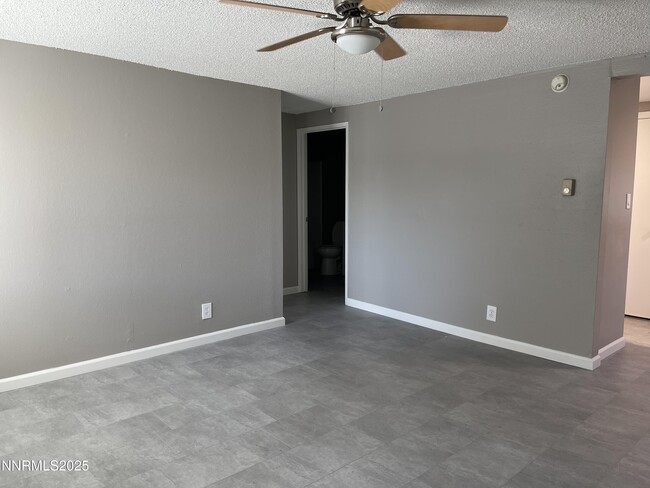 1959 H St in Sparks, NV - Building Photo - Building Photo