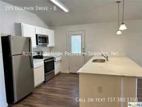205 Dolphin Dr in Temple, TX - Building Photo - Building Photo
