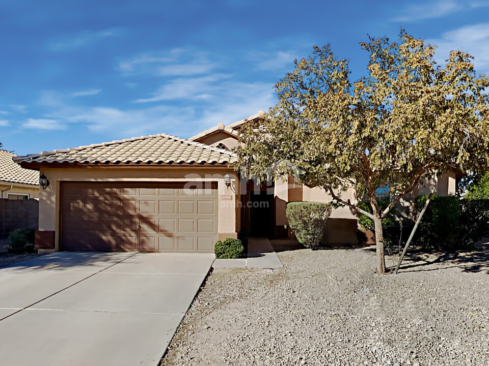 8098 N 108th Ln in Peoria, AZ - Building Photo