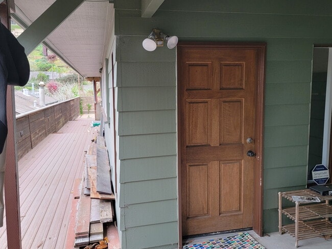 property at 1529 Grand Ave