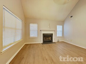 169 Floresta Dr in Mcdonough, GA - Foto de edificio - Building Photo