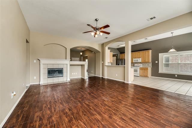 property at 3209 Bloomfield Trail