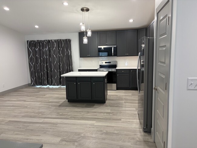 1160 Marathon Dr in Foristell, MO - Building Photo - Building Photo