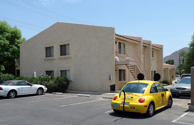 51100 Avenida Navarro in La Quinta, CA - Foto de edificio - Building Photo