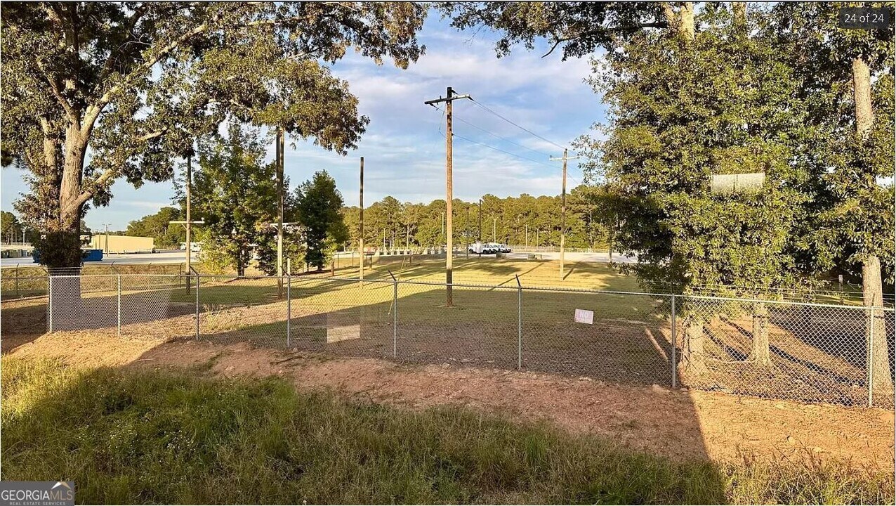 486 Grand Magnolia St in Jackson, GA - Building Photo