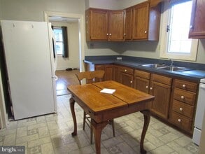 203 W 5th Ave in Ranson, WV - Building Photo - Building Photo