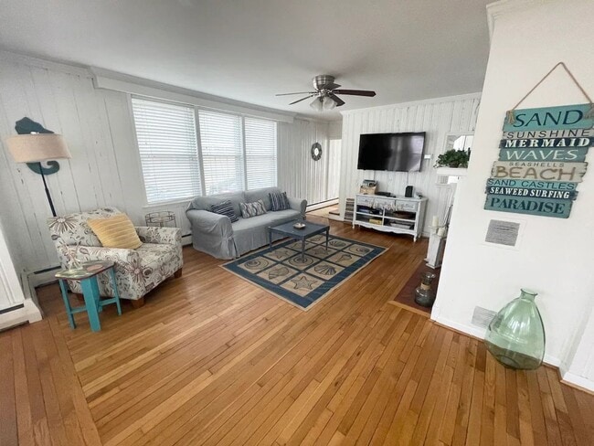 210 79th St in Virginia Beach, VA - Building Photo - Building Photo