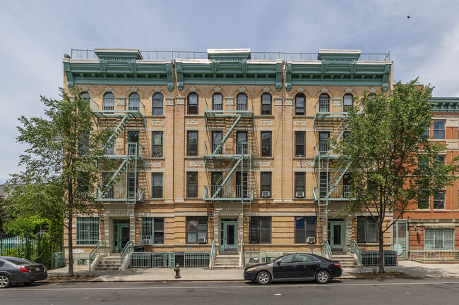 281-285 Bainbridge St in Brooklyn, NY - Foto de edificio - Building Photo