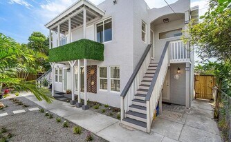 414 33rd St in West Palm Beach, FL - Building Photo