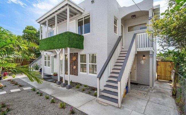 property at 414 33rd St