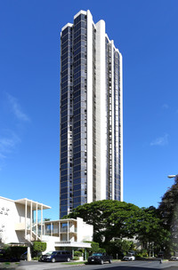 Hale Kaheka in Honolulu, HI - Foto de edificio - Building Photo