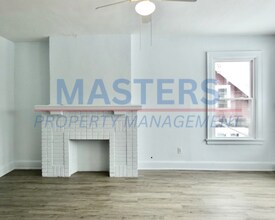 425 Boston Pl in Toledo, OH - Foto de edificio - Building Photo