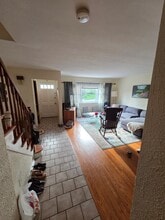 552 Manor Ridge Rd in Pelham Manor, NY - Foto de edificio - Building Photo