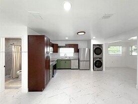 1064 NW 29th Terrace in Miami, FL - Building Photo
