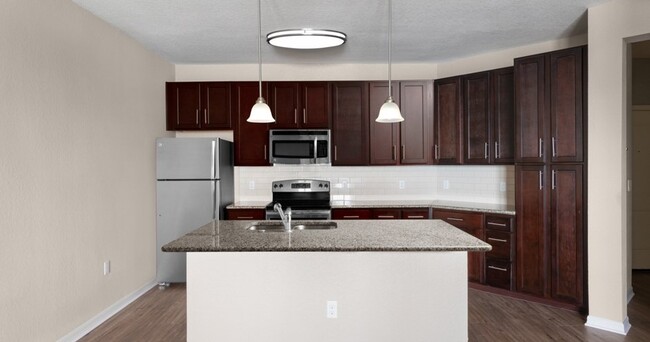 Integra Cove Apartments in Orlando, FL - Building Photo - Interior Photo