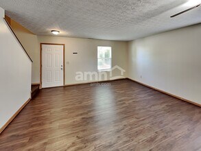 7507 Canal Highlands Blvd in Canal Winchester, OH - Building Photo - Building Photo
